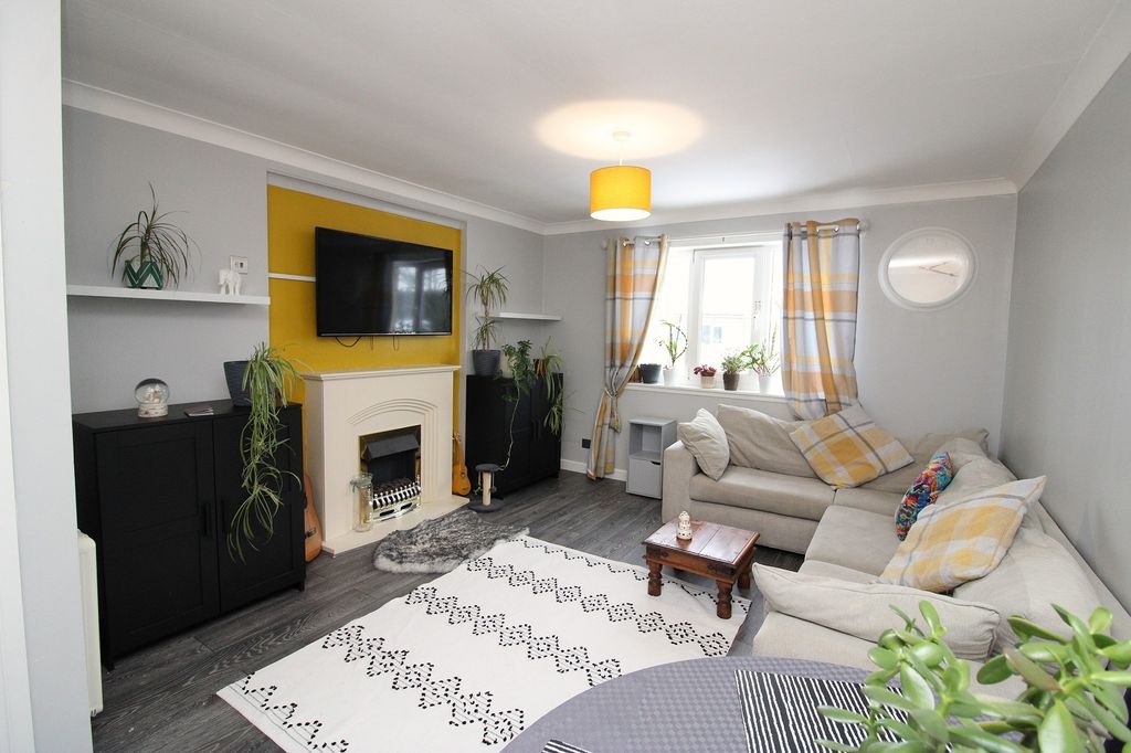 Property photo 2 of 8 Lounge - Diner