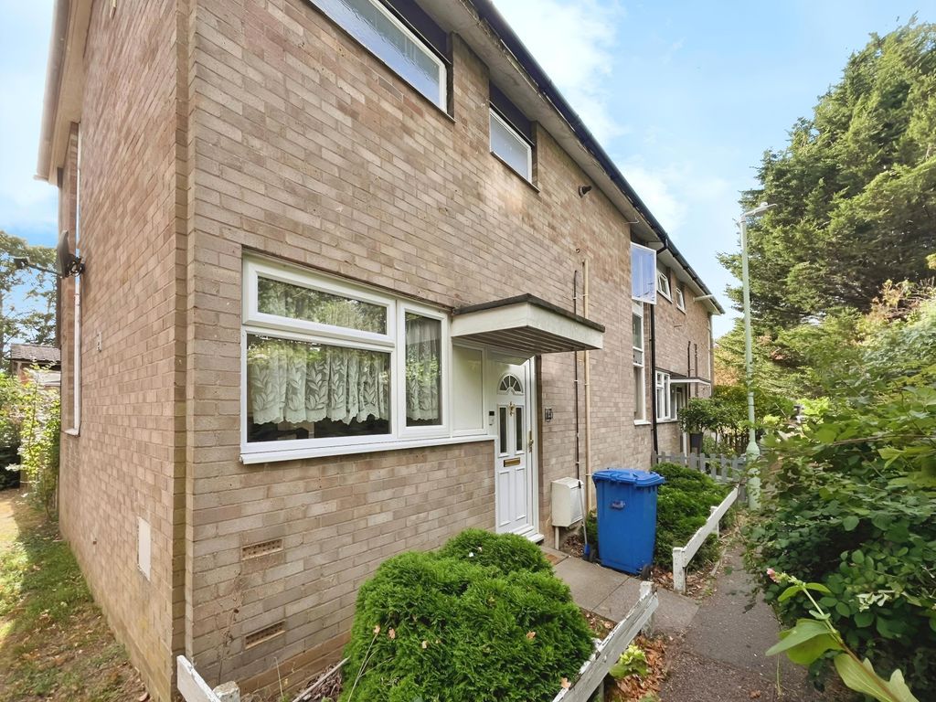 Property photo 1 of 11 Front