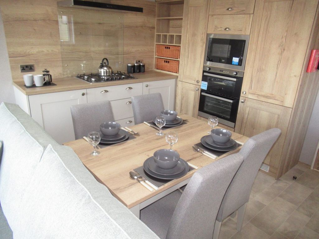 Property photo 2 of 6 5.Jpg