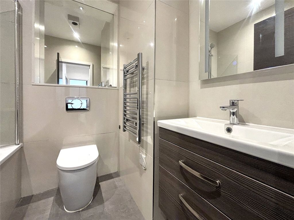 Property photo 2 of 8 Picture No. 04