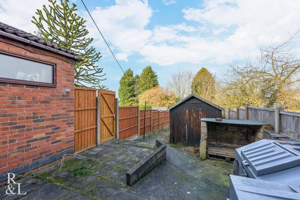 Property photo 2 of 30 Ashby (38).Jpg