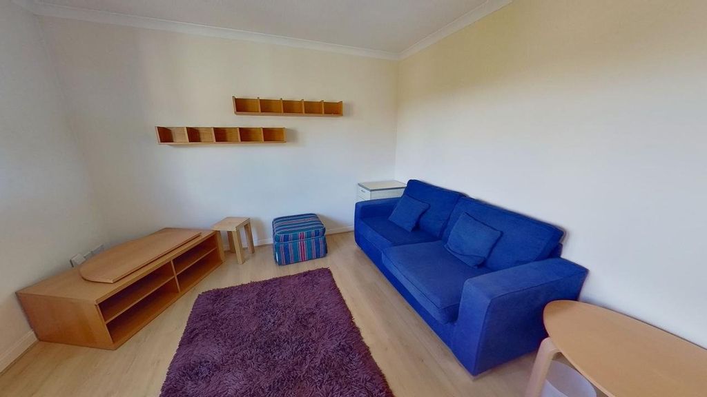 Property photo 3 of 11 Photo 3