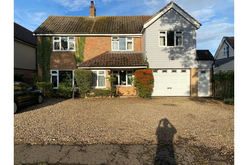 Property photo 1 of 6