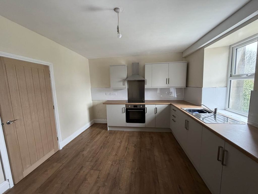 Property photo 2 of 13 Img_2913