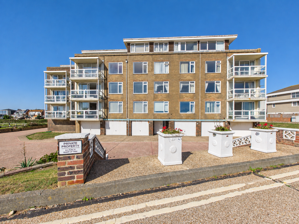 Property photo 2 of 11 ce0F4c99-0F4A-404B-8bbc-B2Ae7071c6A9
