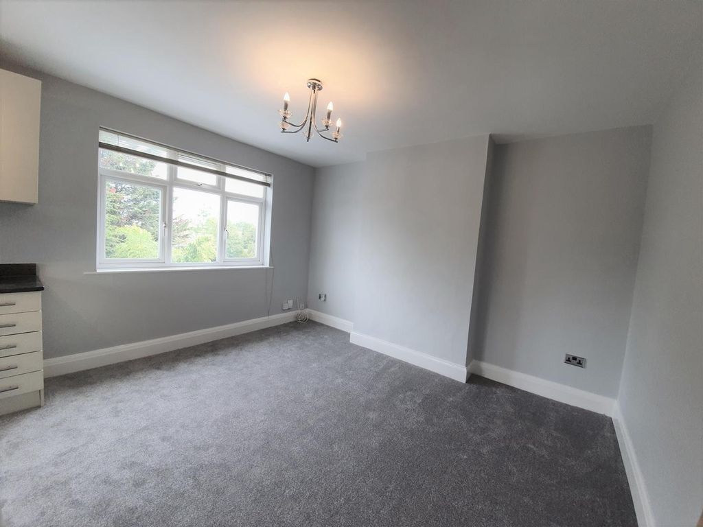 Property photo 3 of 5 20201003_125429_Resized.Jpg