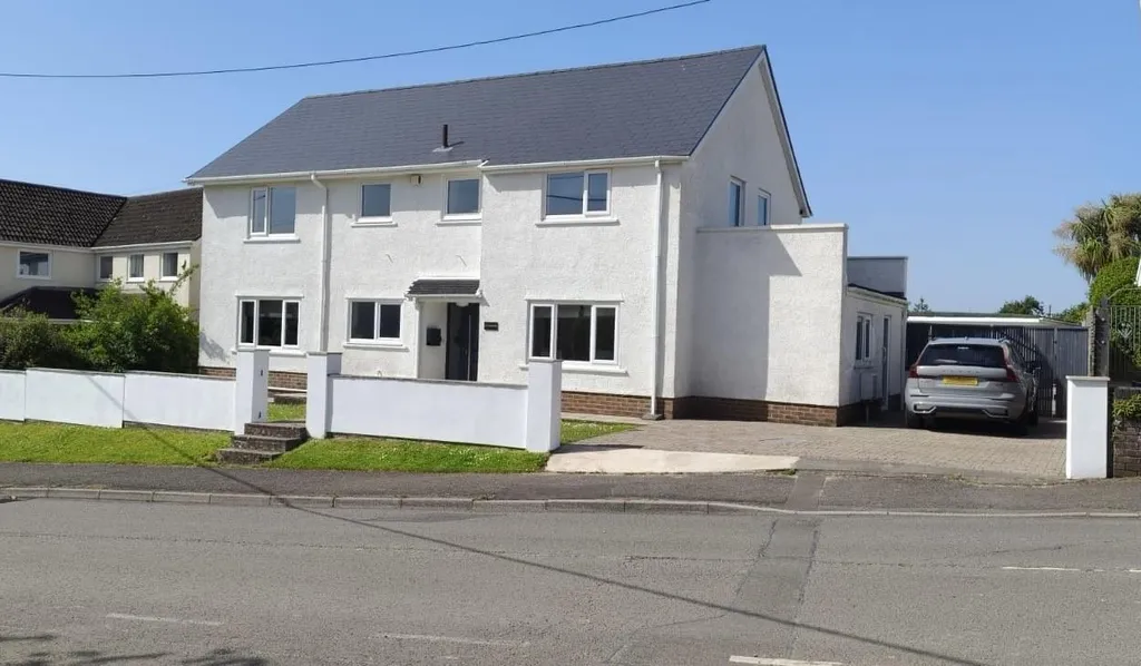 House in Three Crosses - View 3