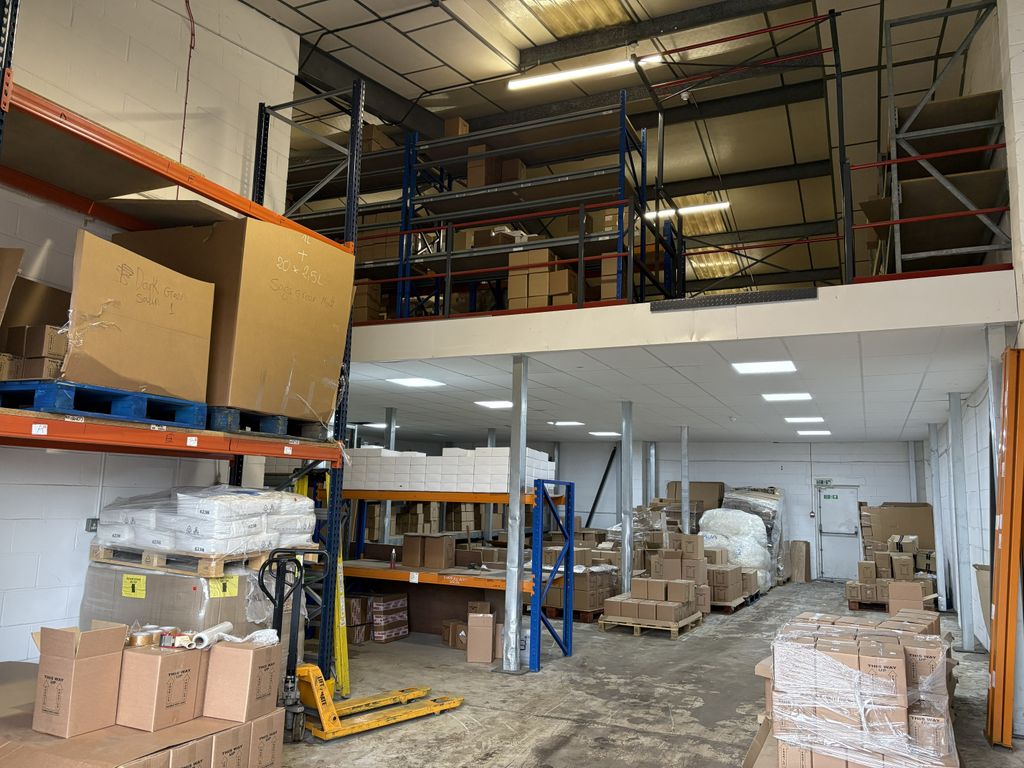 Property photo 2 of 6