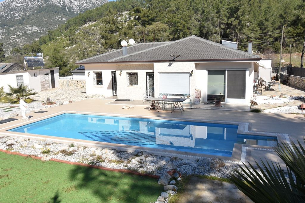 Property photo 2 of 22 Luxury Bespoke Bungalow For Sale In Uzumlu - Vast Amounts Of Private Outdoor Space