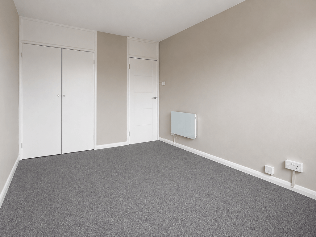 Property photo 2 of 16 Photos Chrystal A34B