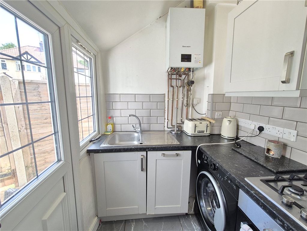 Property photo 3 of 11 Picture No. 05