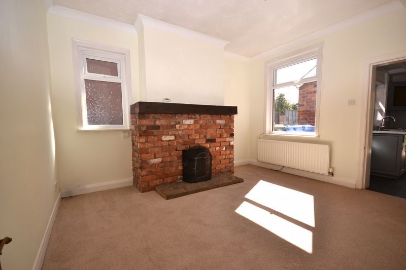 Property photo 2 of 16 Photo 8