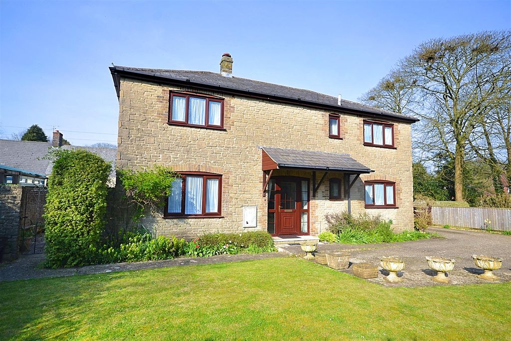 Property photo 1 of 19 45 (1).Png