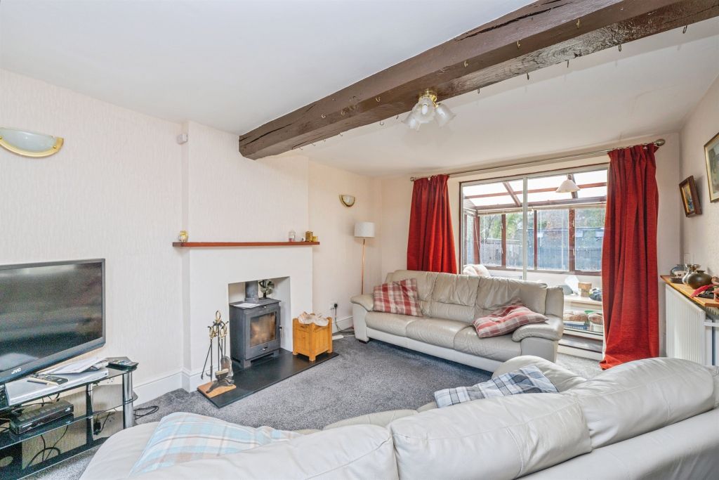 Property photo 2 of 23