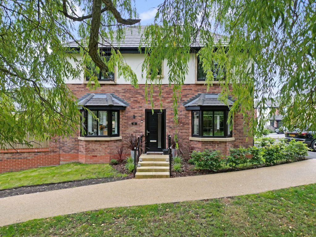 Property photo 1 of 40