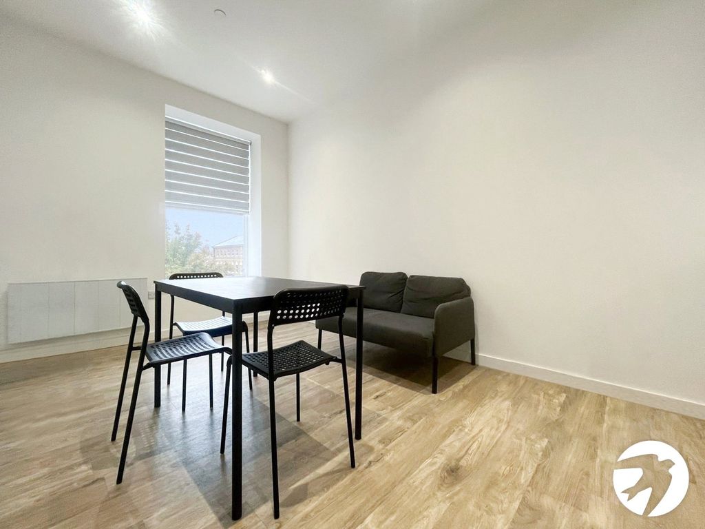 Property photo 3 of 6 Picture No. 02