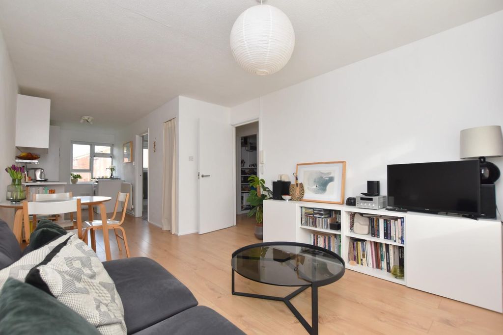 Property photo 2 of 12 Dsc_0018.Jpg