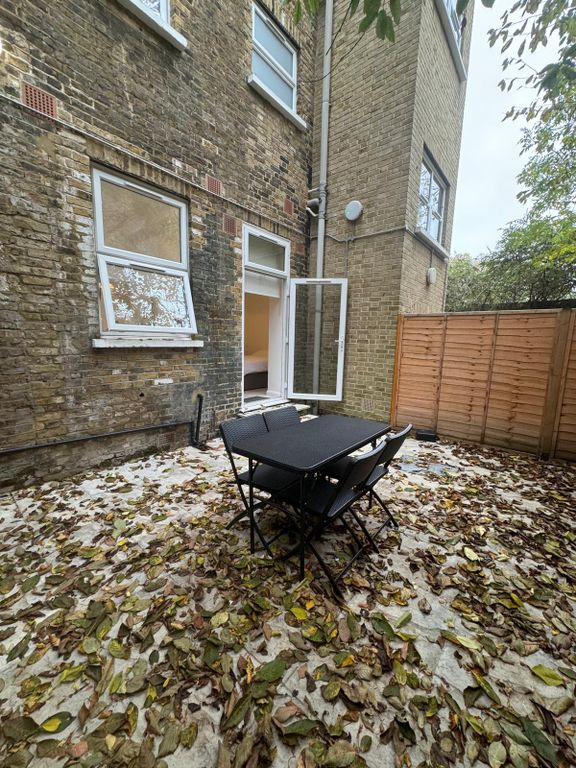 Property photo 1 of 4