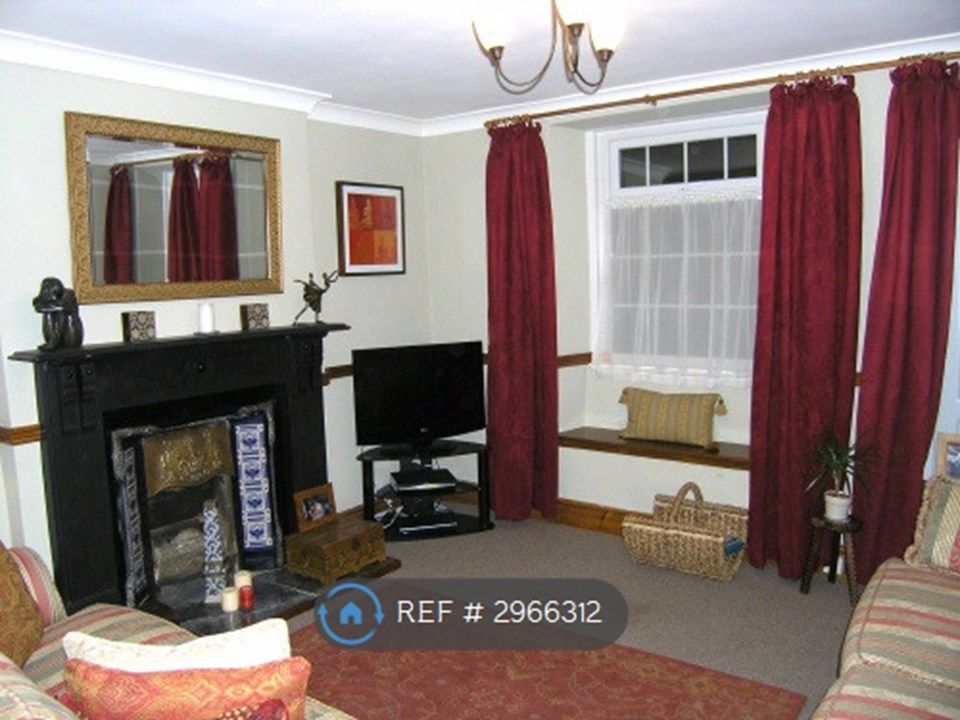 Property photo 2 of 10 Lounge View