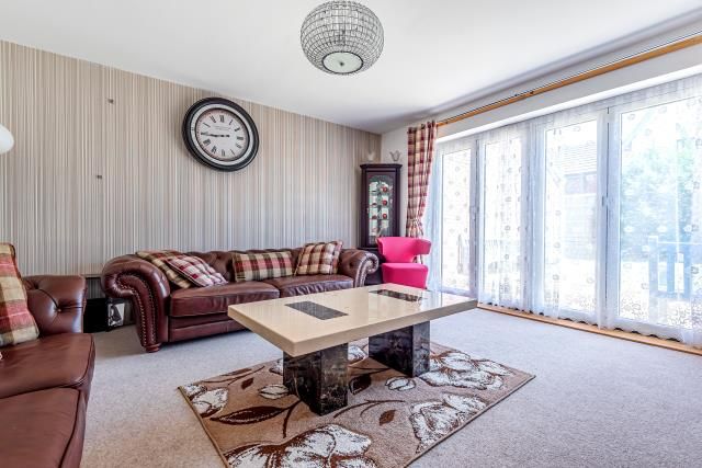 Property photo 3 of 10 Reception Room