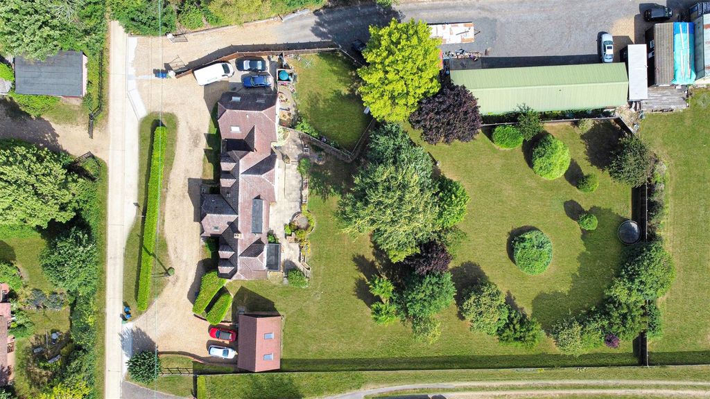 Property photo 2 of 38 Drone (2).Jpg