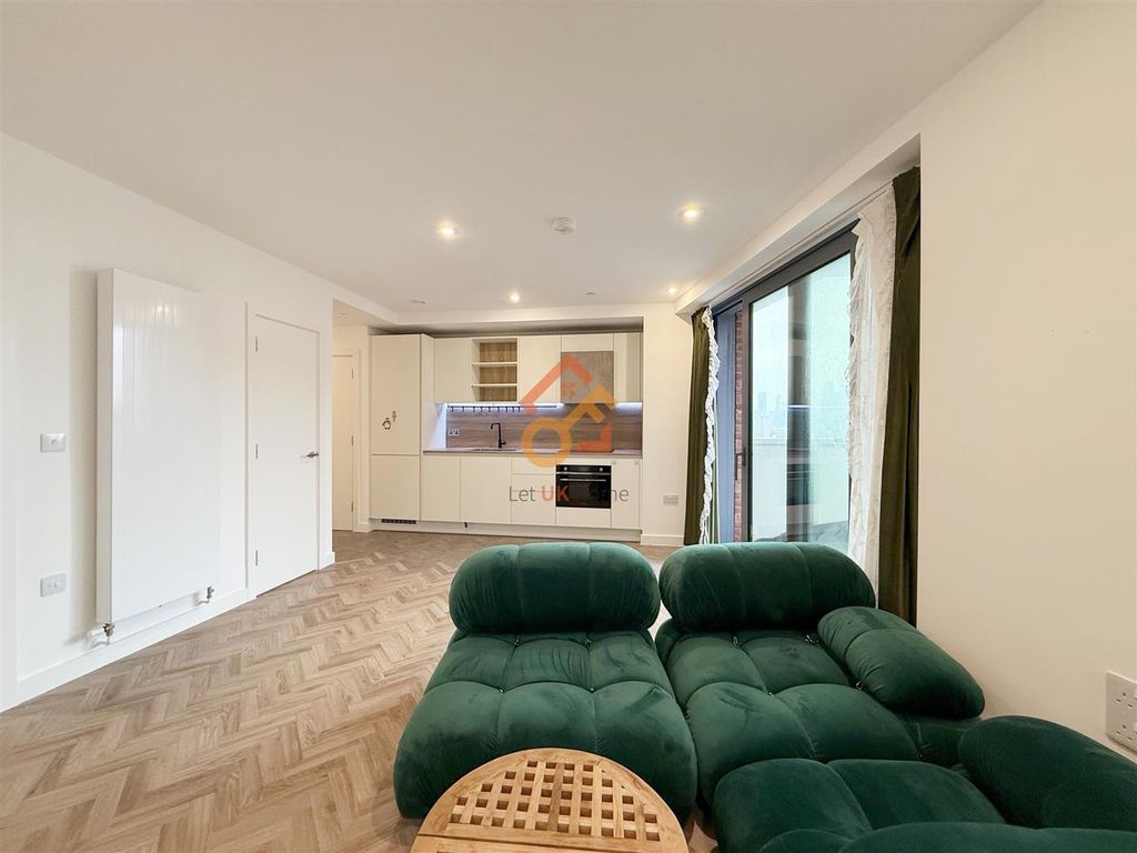 Property photo 3 of 28 ????_2025-10-21_125108_611.Jpg