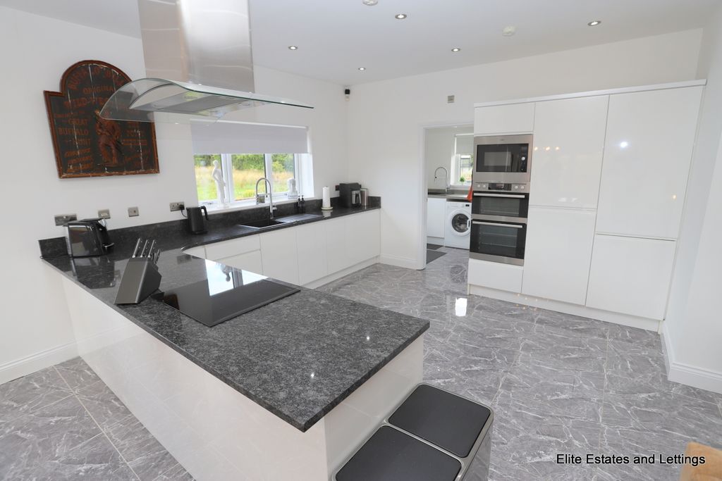 Property photo 3 of 38 03-Img_0751