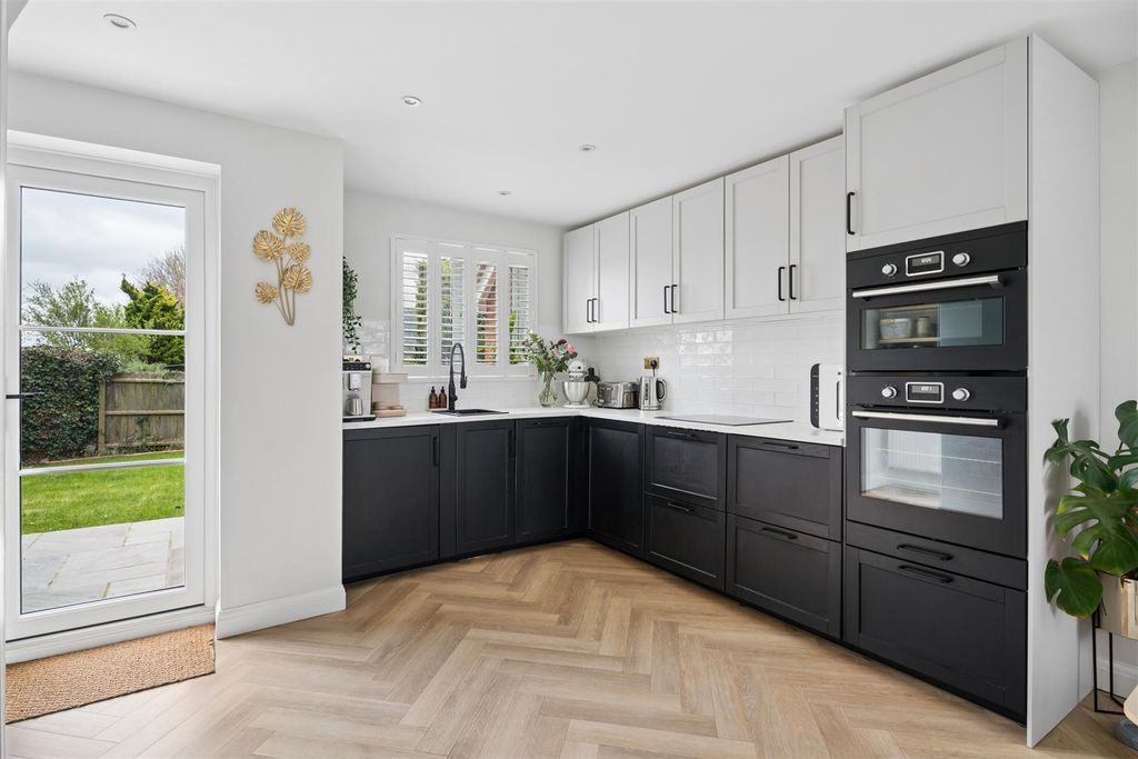 Property photo 3 of 22 Dsc01973-83A8732Af85571648294056B4431Afe4.Jpg