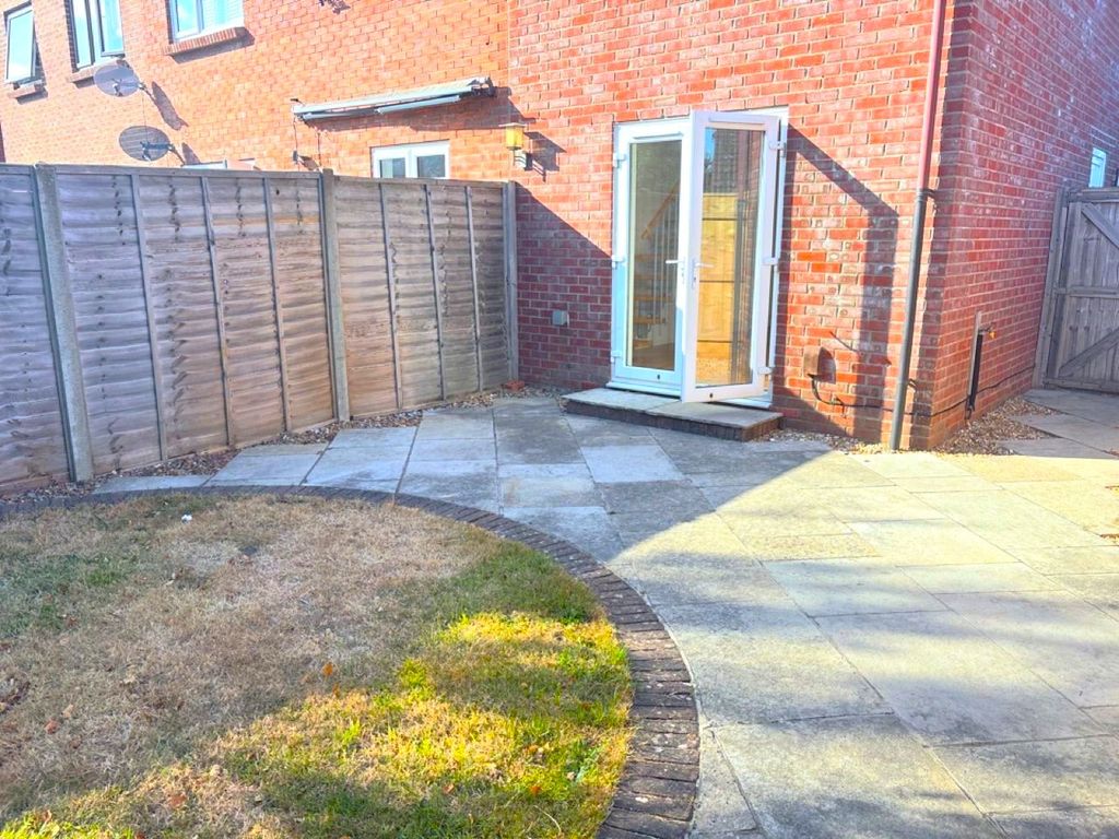 Property photo 1 of 8 P10