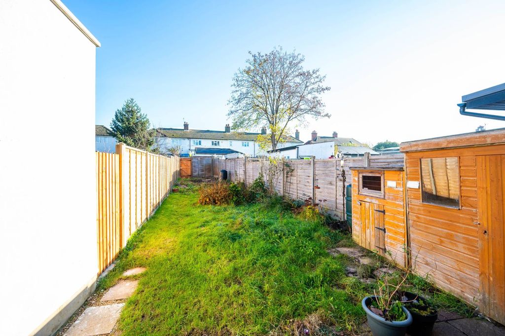 Property photo 3 of 10