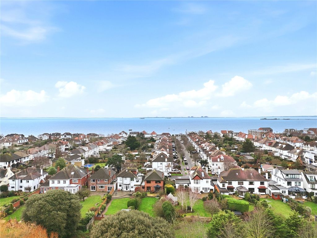 Property photo 3 of 21 Picture No. 45