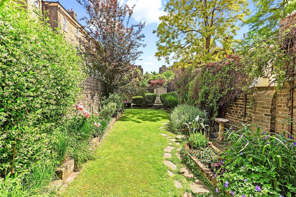 Property photo 1 of 27 Picture No. 36