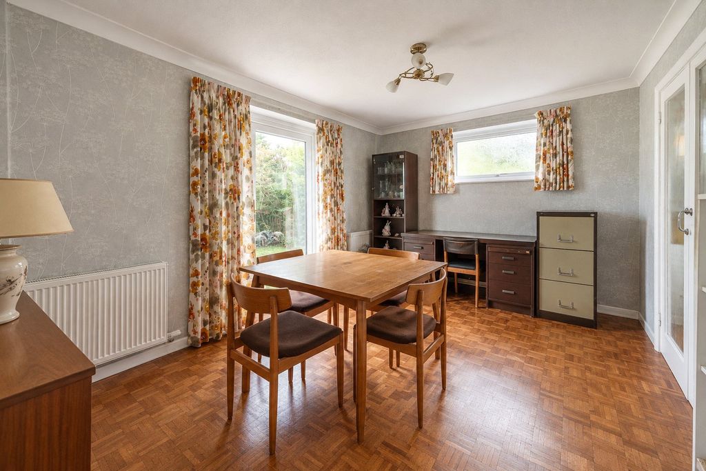Property photo 3 of 17 Picture No. 15