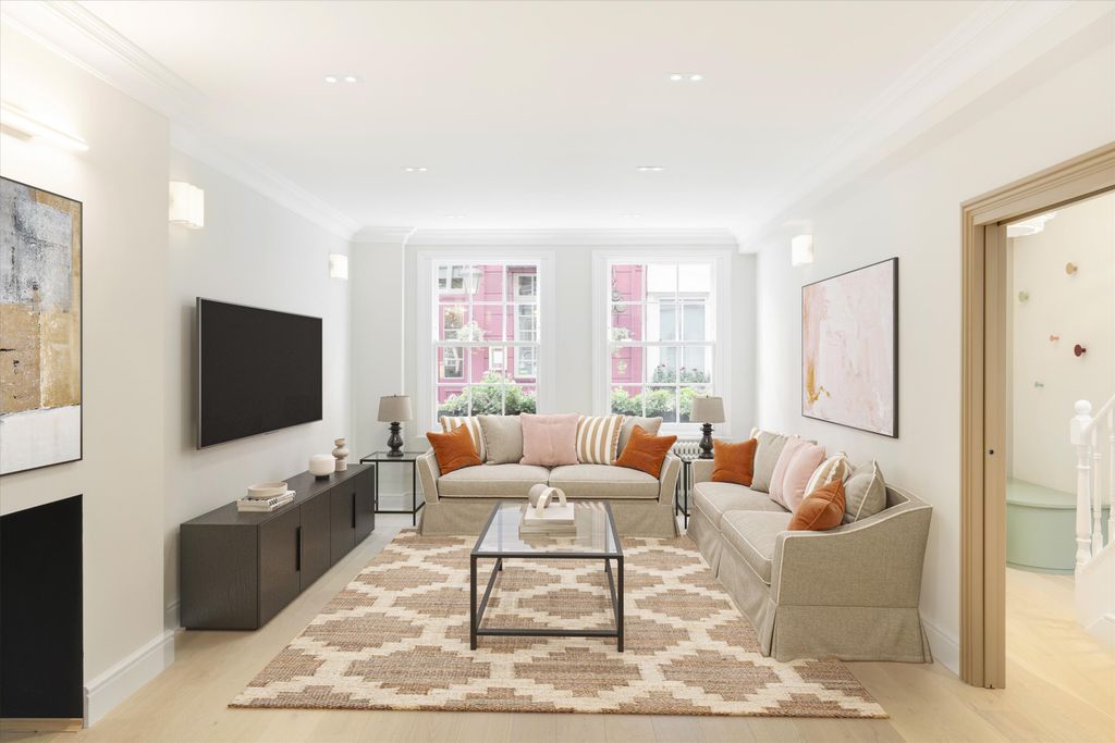 Property photo 2 of 18 Image