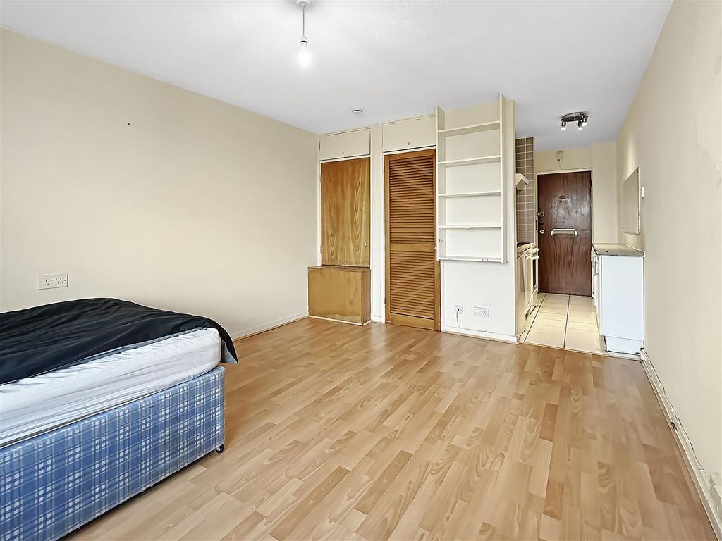 Property photo 2 of 7 Img (1).Jpg
