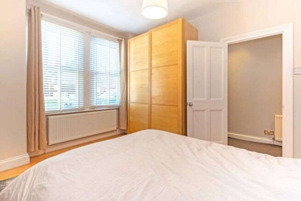 Property photo 3 of 5