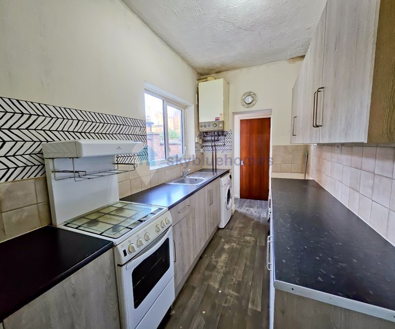 Property photo 2 of 14 Photo 14