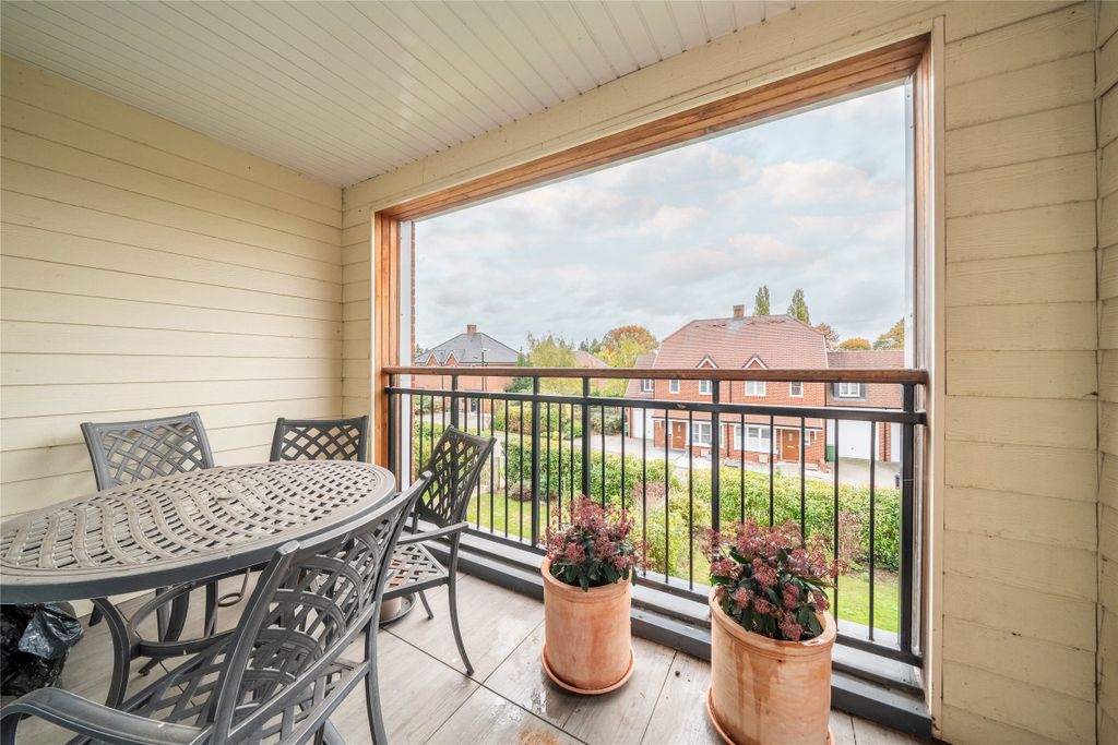 Property photo 2 of 13 Balcony