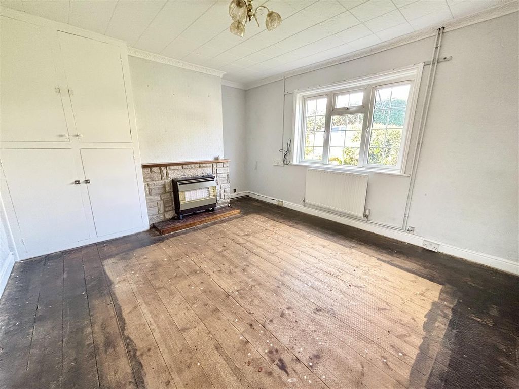 Property photo 2 of 13 Img_4106.Jpeg