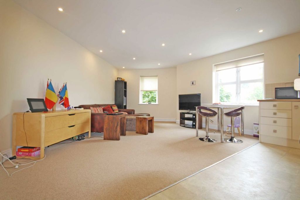 Property photo 2 of 4