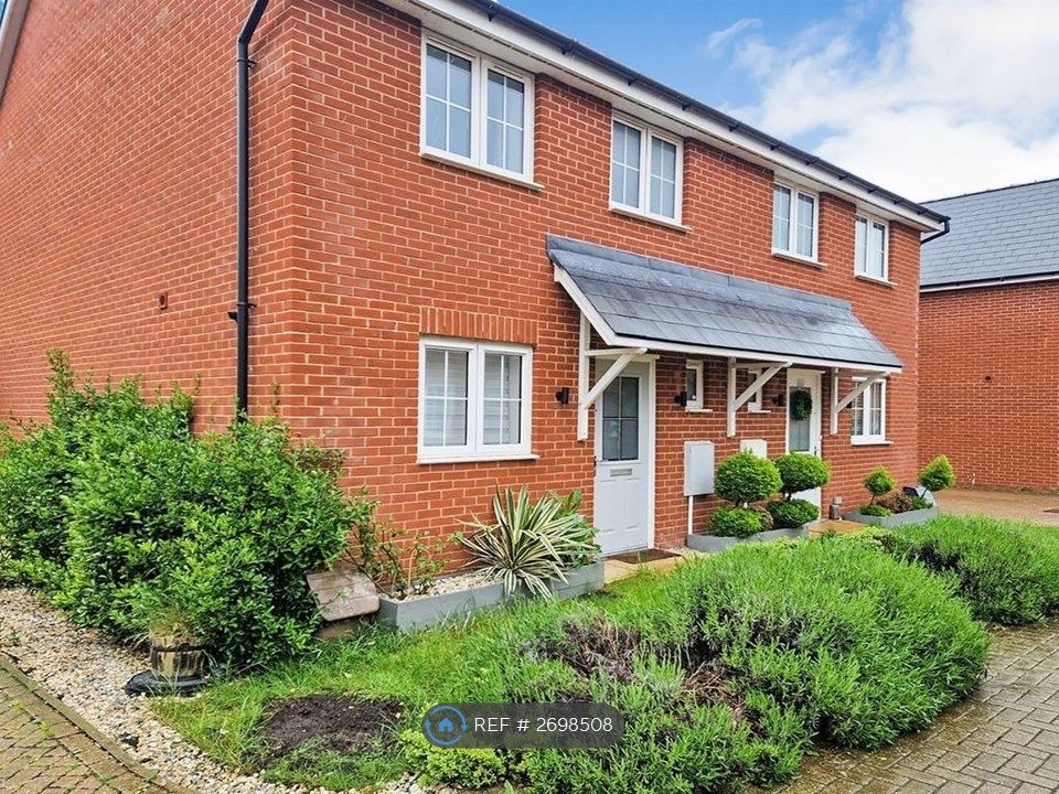 Property photo 2 of 16