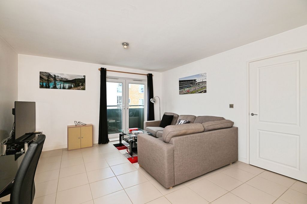 Property photo 2 of 12 Pbox-Img.Jpg