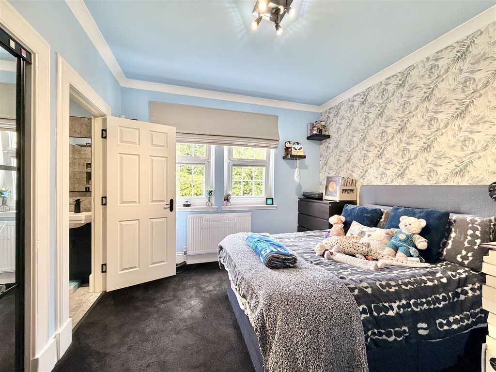 Additional image 22 of 4 bed town house for saleBurnside Gate, Hamilton ML3