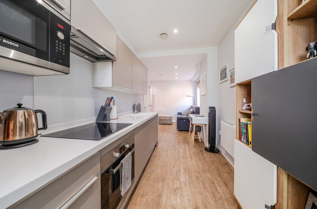 Property photo 3 of 12 1493780-4-6A563A2...