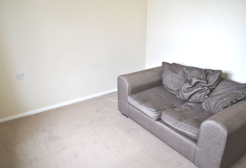 Property photo 3 of 8 Living Room