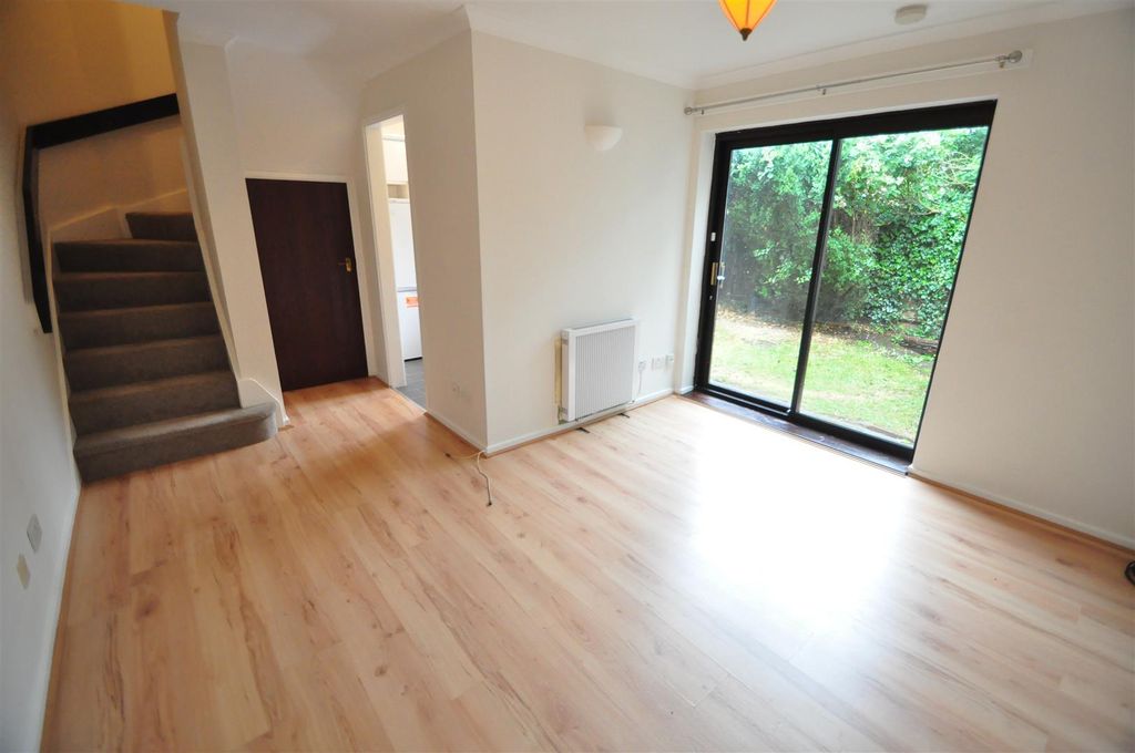 Property photo 3 of 7 021.Jpg