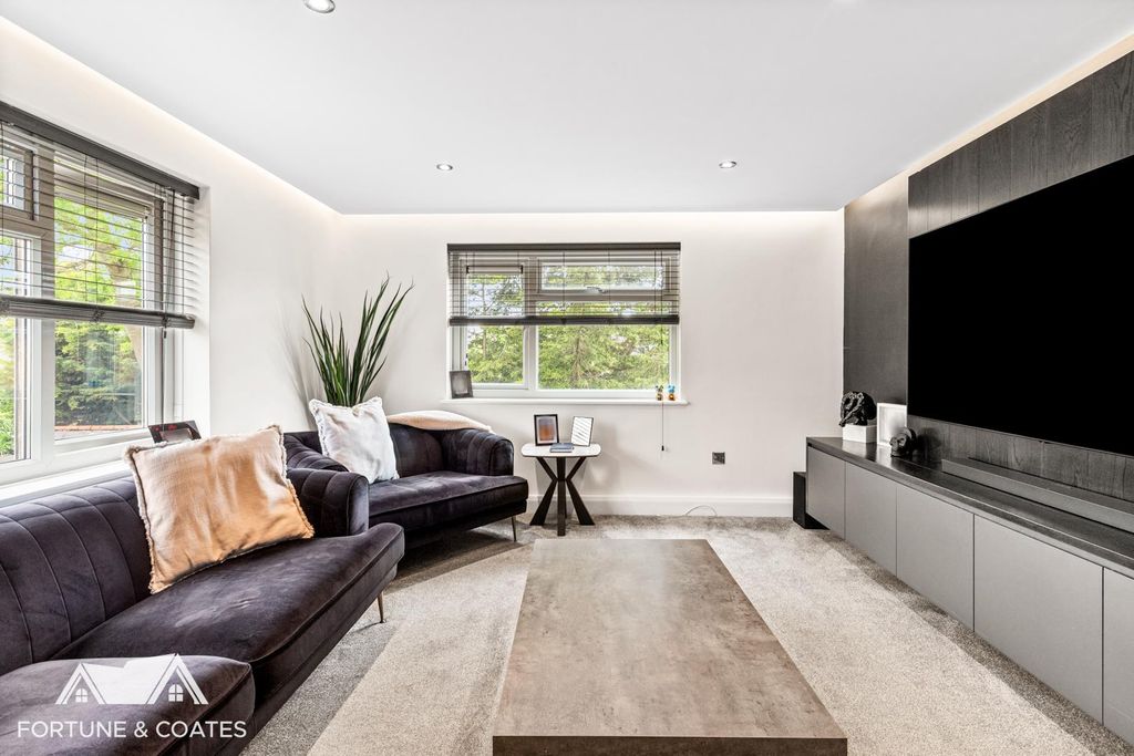 Property photo 3 of 19 Wagonmead_2.Jpg