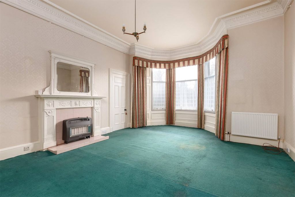 Property photo 2 of 20 Picture No. 26