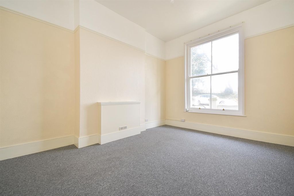 Property photo 3 of 12 Living Room