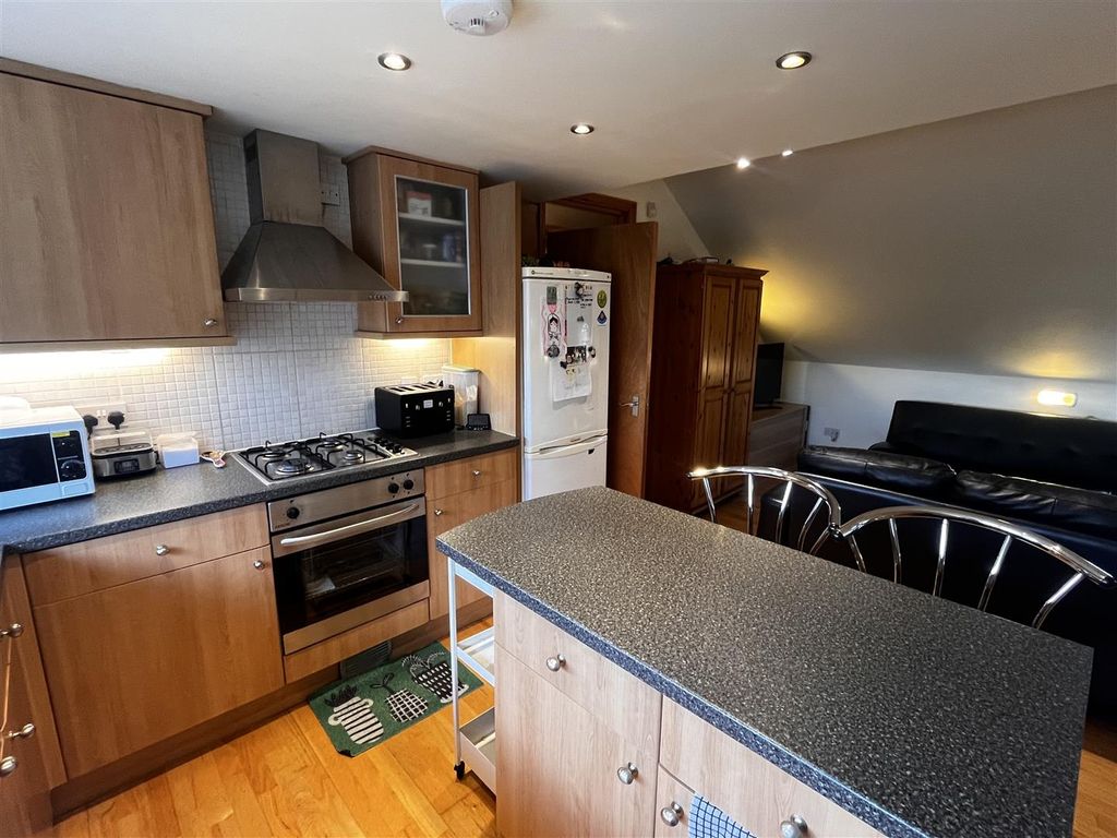 Property photo 3 of 13 Img_7771.Jpg